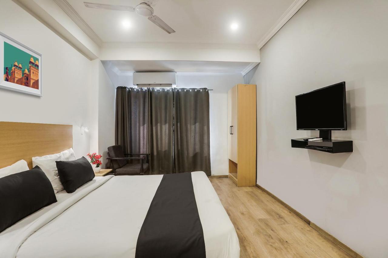 فندق أو واي أو 40701 تاونهاوس راجداني ريزدينسي Sururnagar المظهر الخارجي الصورة
